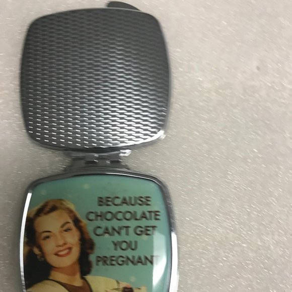 Vandor LLC Chocolate, Pregnancy Round Edge Compact Mirror - Picture 2 of 3